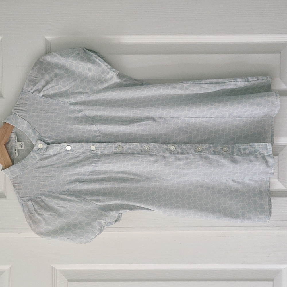 Banana Republic silk blend blouse